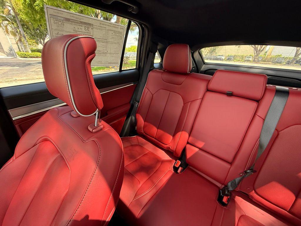 new 2025 Jeep Wagoneer S car, priced at $62,910