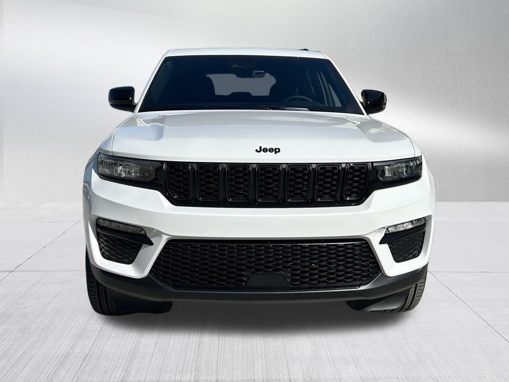 new 2025 Jeep Grand Cherokee car, priced at $39,589
