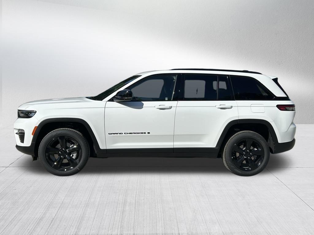 new 2025 Jeep Grand Cherokee car, priced at $39,589