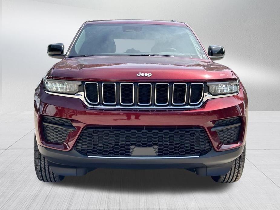 new 2025 Jeep Grand Cherokee car, priced at $33,021