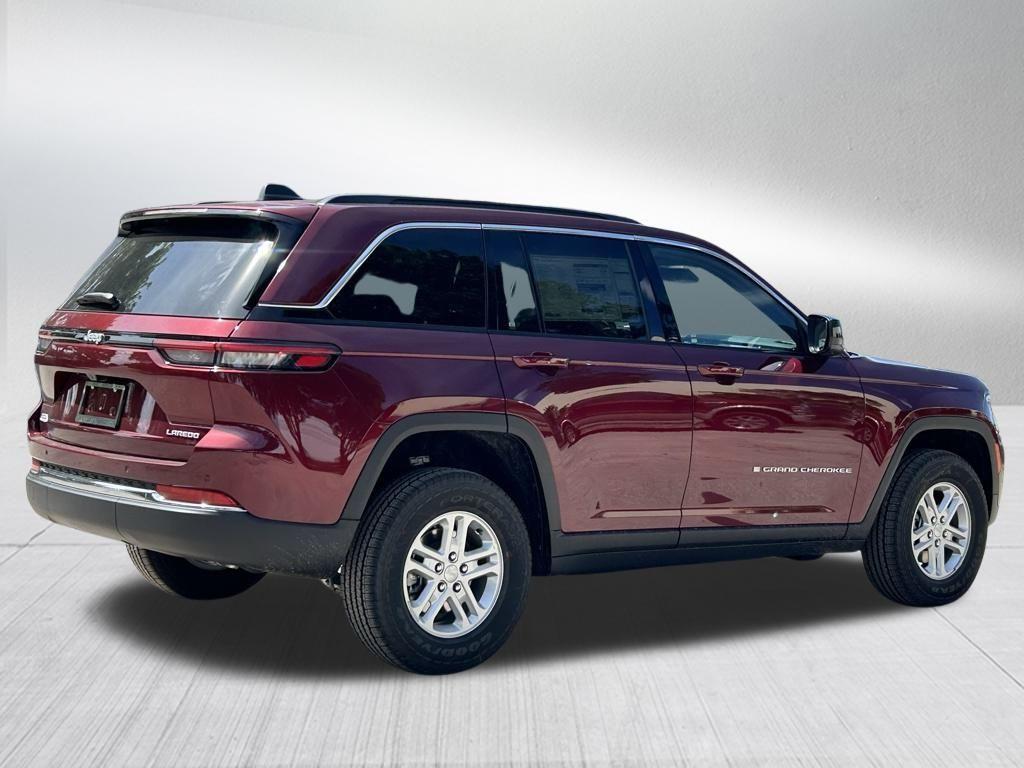 new 2025 Jeep Grand Cherokee car, priced at $33,377