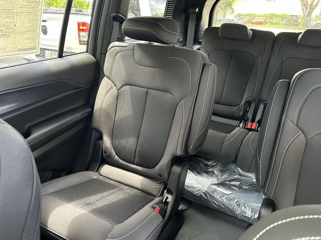 new 2025 Jeep Grand Cherokee L car, priced at $35,690