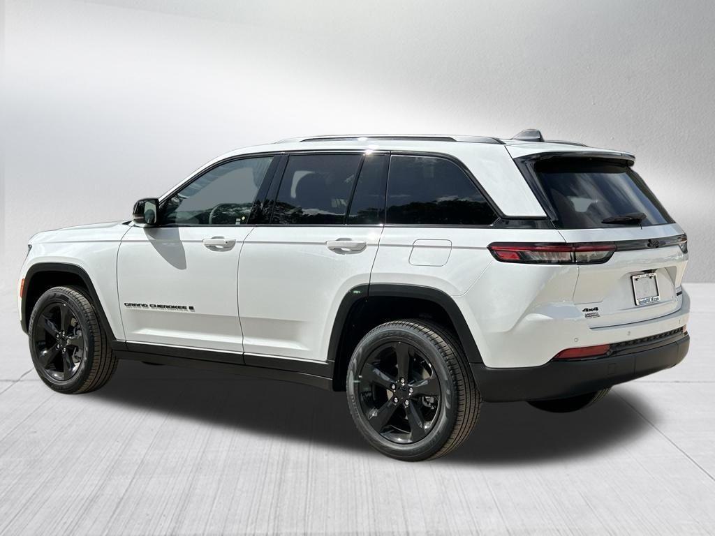 new 2025 Jeep Grand Cherokee car, priced at $42,971