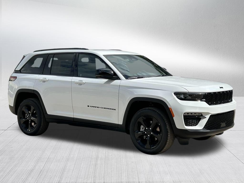 new 2025 Jeep Grand Cherokee car, priced at $42,971