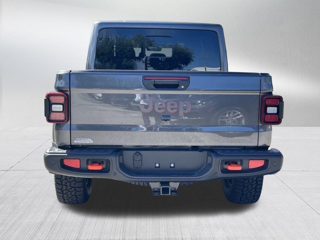 new 2025 Jeep Gladiator car, priced at $53,762