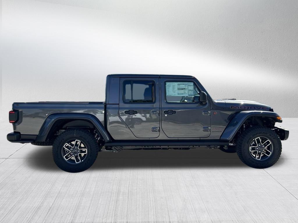 new 2025 Jeep Gladiator car, priced at $53,762