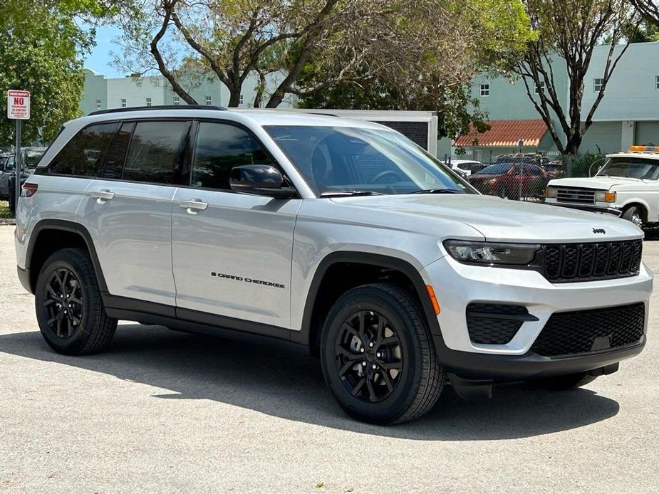 new 2024 Jeep Grand Cherokee car, priced at $41,488