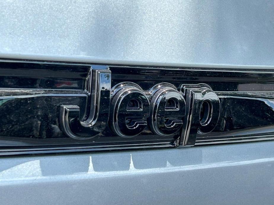 new 2024 Jeep Grand Cherokee car, priced at $41,488