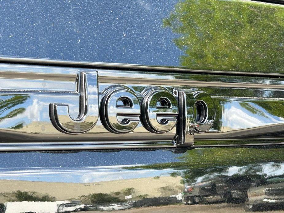 new 2024 Jeep Grand Cherokee car, priced at $38,208