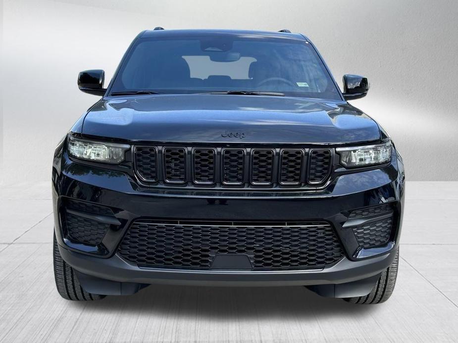 new 2024 Jeep Grand Cherokee car, priced at $38,208