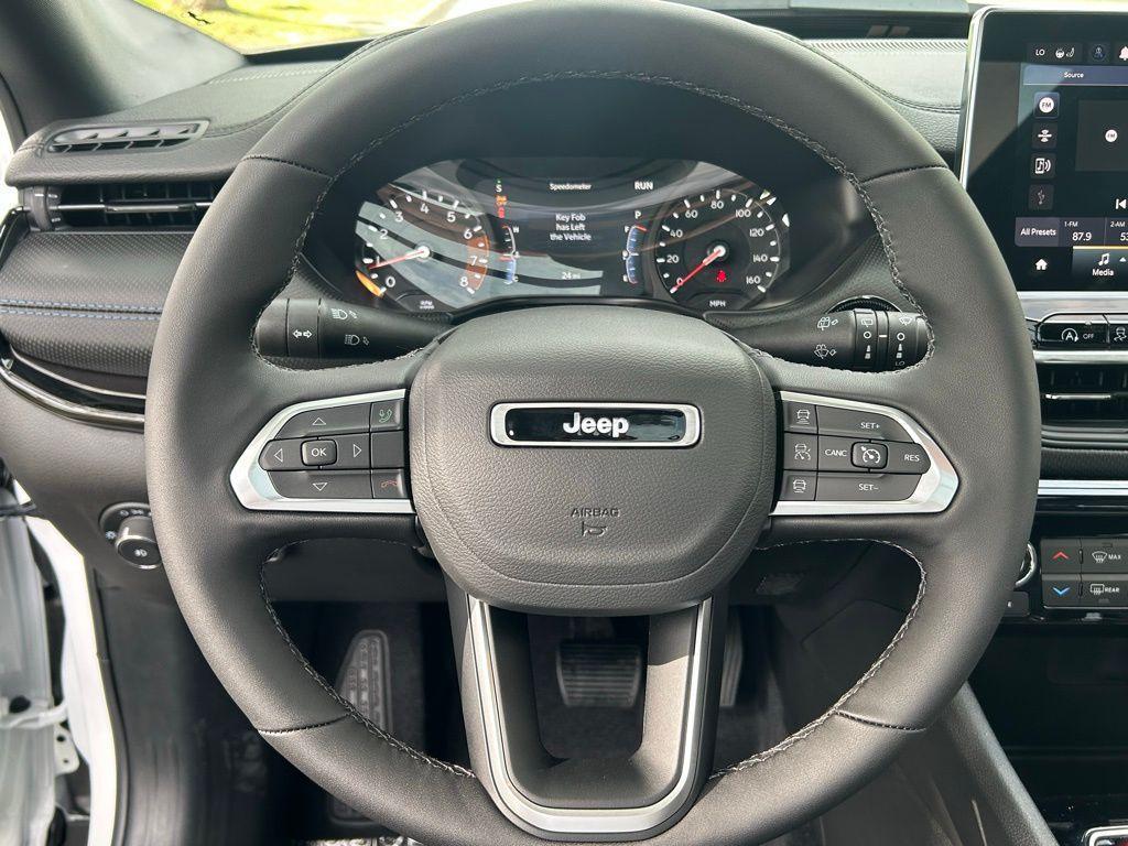 new 2025 Jeep Compass car, priced at $34,757