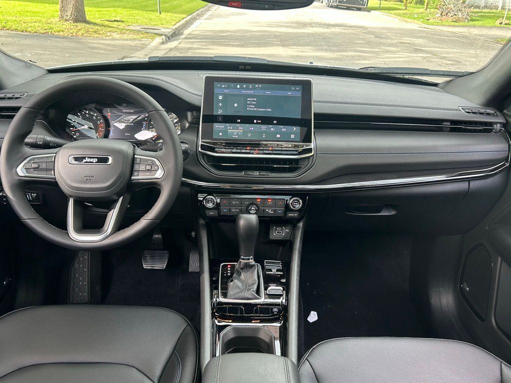 new 2025 Jeep Compass car, priced at $34,757