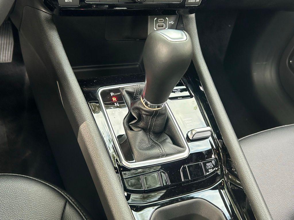 new 2025 Jeep Compass car, priced at $34,757