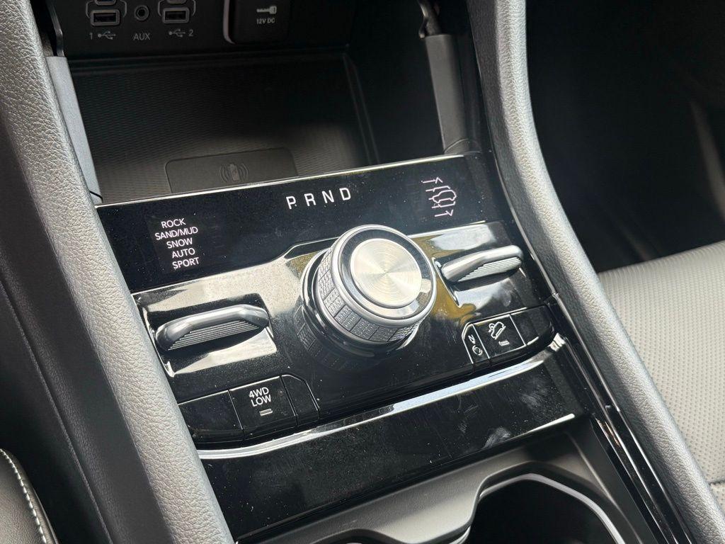 new 2024 Jeep Grand Cherokee car, priced at $49,809