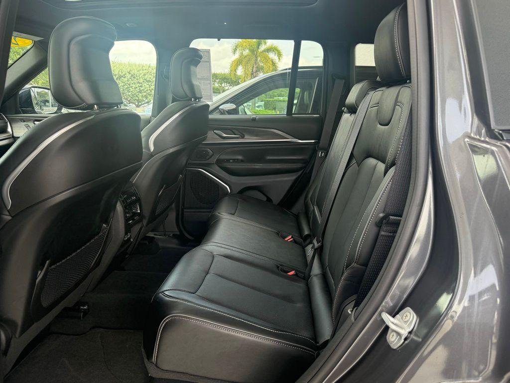 new 2024 Jeep Grand Cherokee car, priced at $49,809