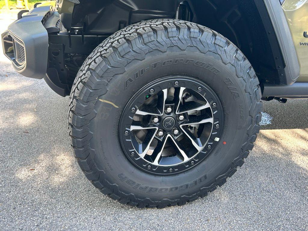 new 2025 Jeep Wrangler car, priced at $50,003