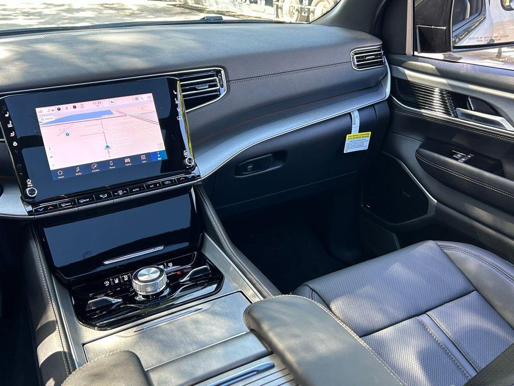 new 2025 Jeep Wagoneer car, priced at $77,243