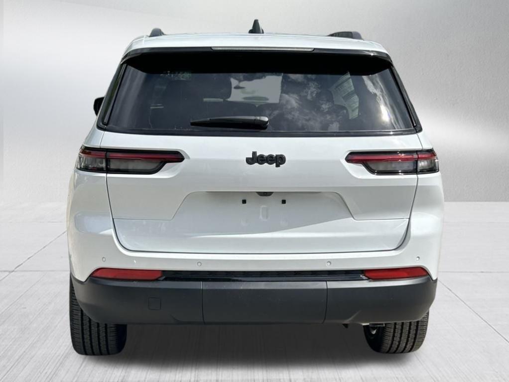 new 2024 Jeep Grand Cherokee L car, priced at $39,458