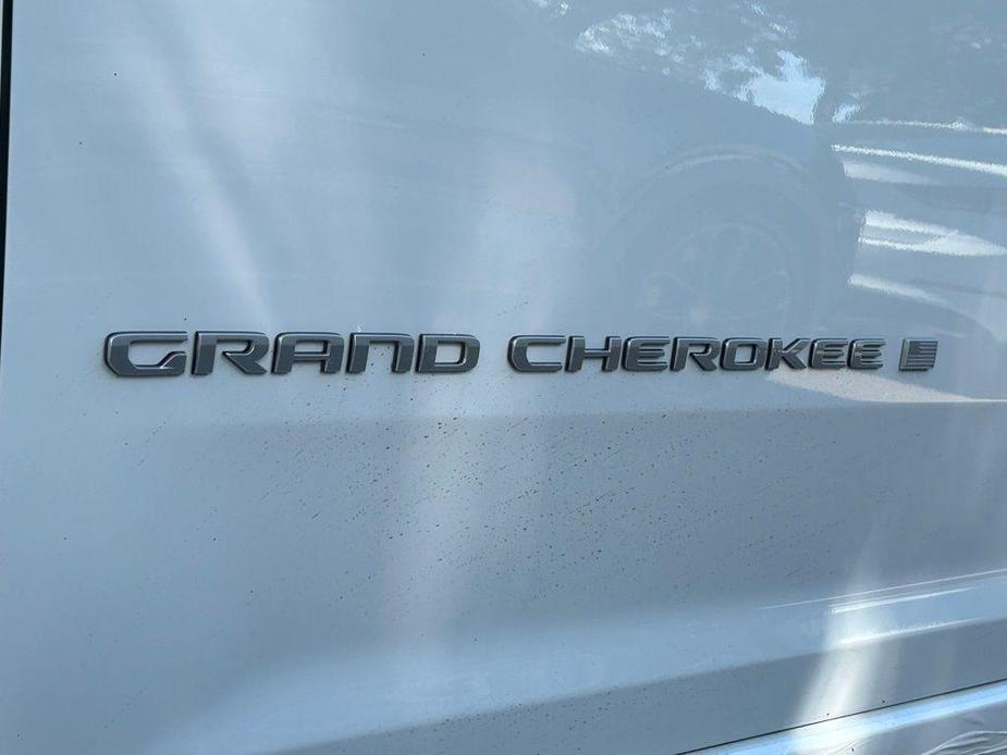 new 2024 Jeep Grand Cherokee car, priced at $50,518