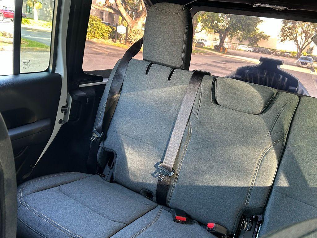 new 2026 Jeep Wrangler car