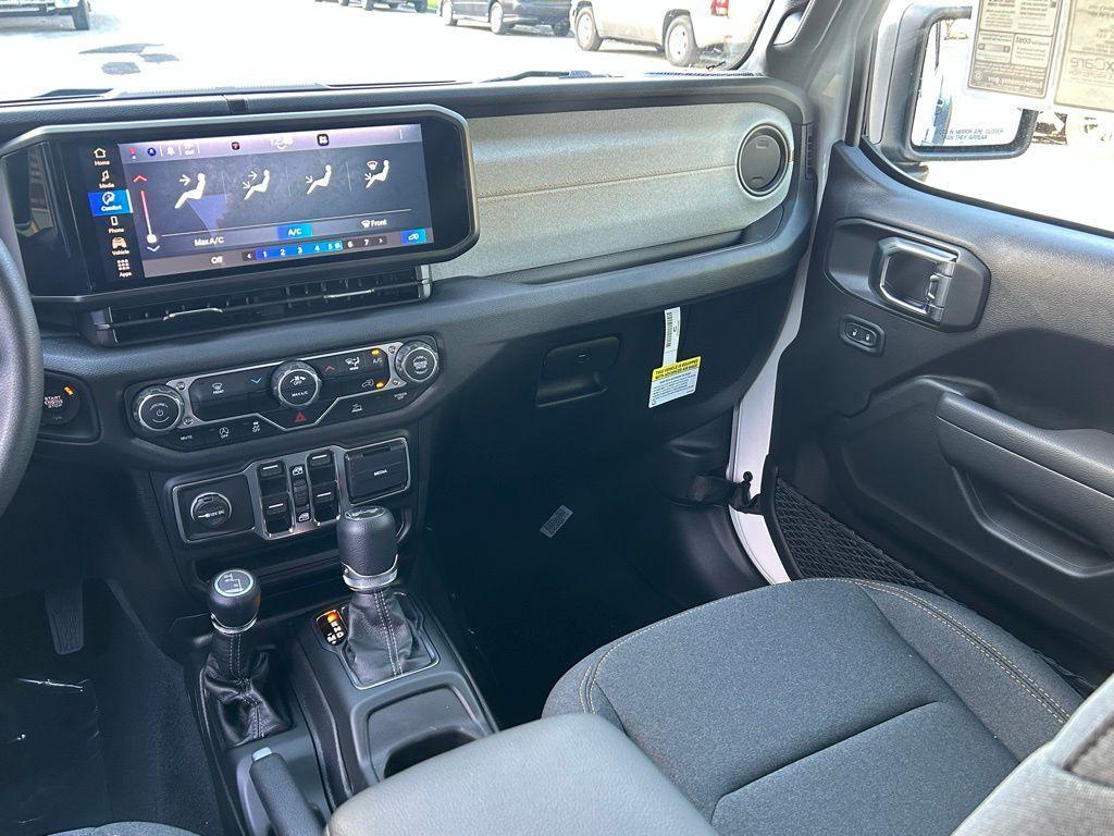 new 2026 Jeep Wrangler car