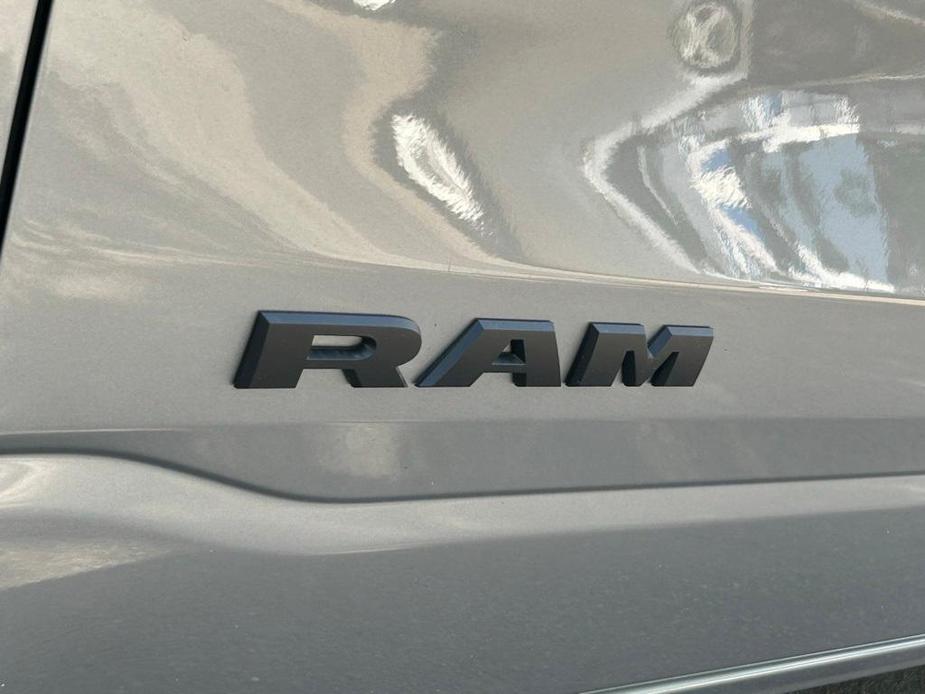new 2025 Ram 1500 car, priced at $59,425