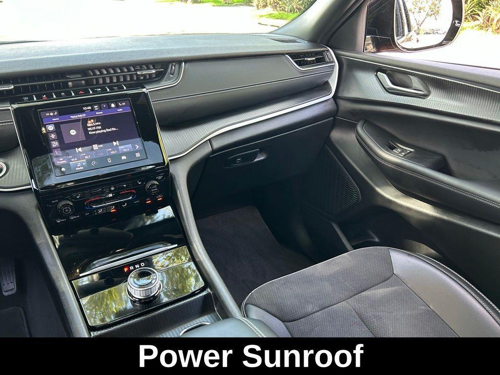 used 2024 Jeep Grand Cherokee car, priced at $33,996