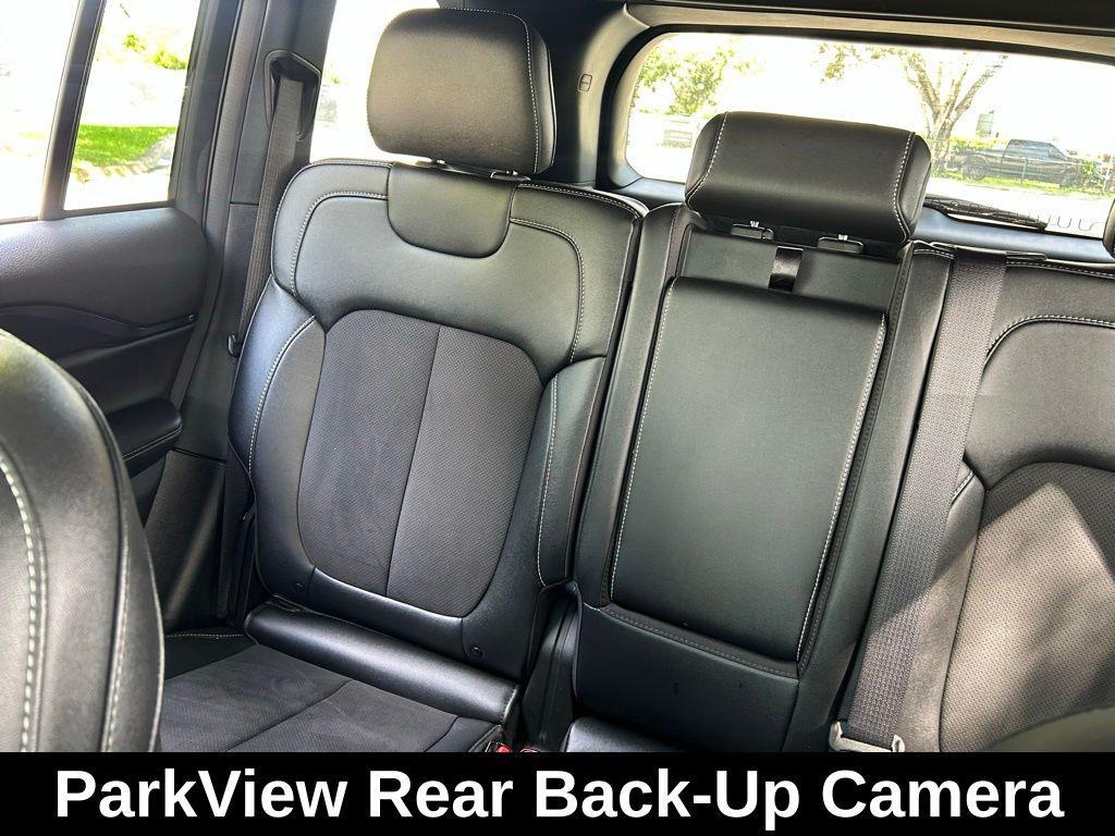 used 2024 Jeep Grand Cherokee car, priced at $33,996