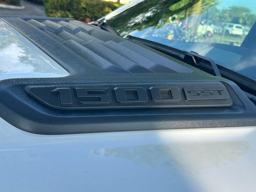 new 2025 Ram 1500 car, priced at $60,736