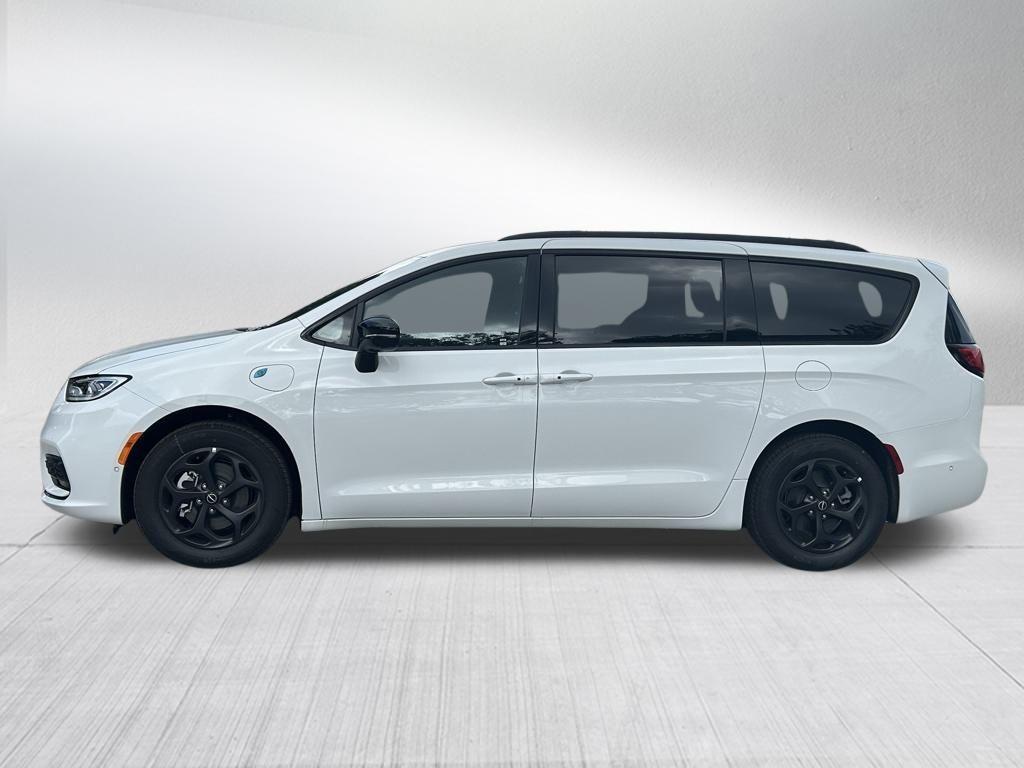 new 2025 Chrysler Pacifica Hybrid car, priced at $50,752