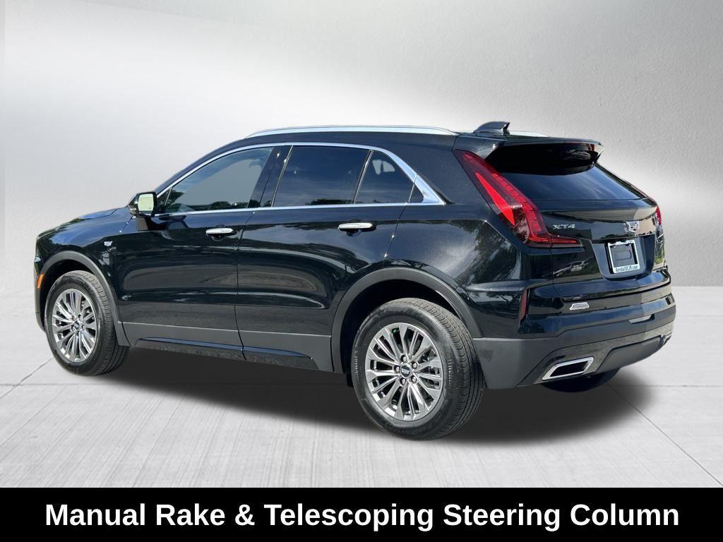 used 2025 Cadillac XT4 car, priced at $38,898