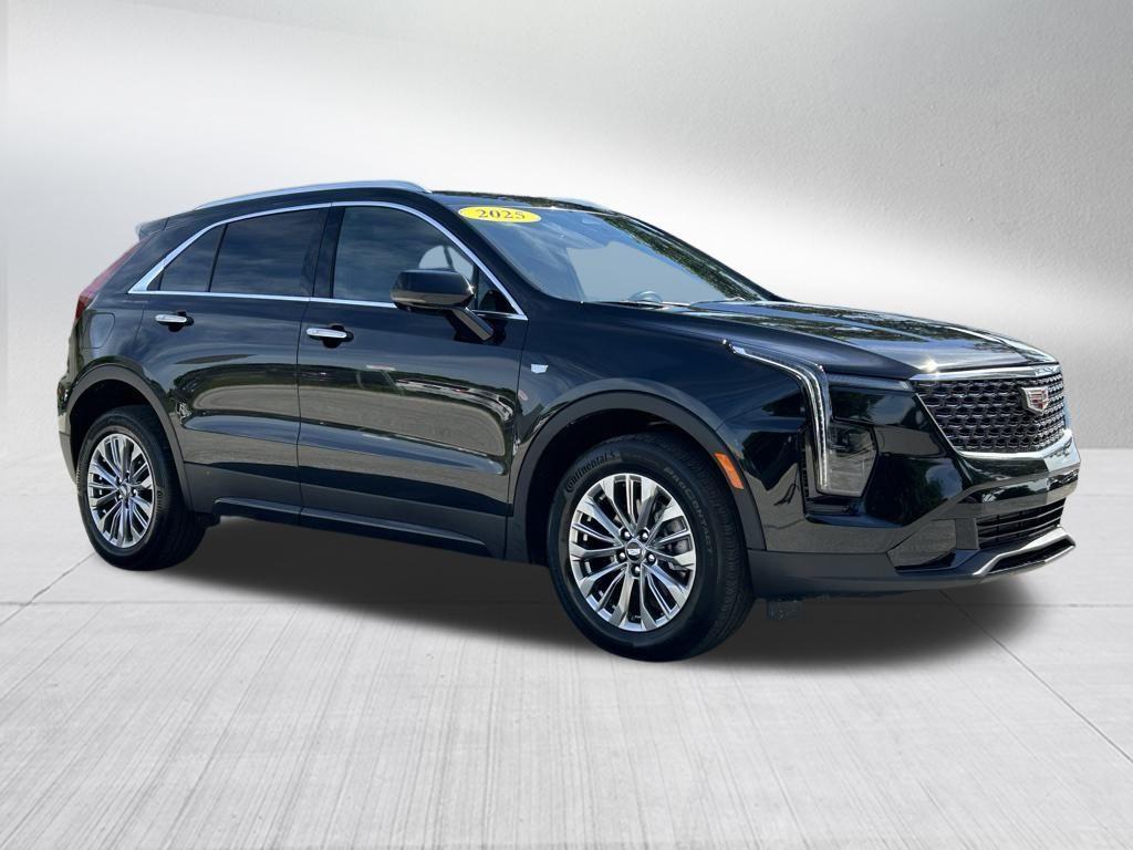 used 2025 Cadillac XT4 car, priced at $38,898
