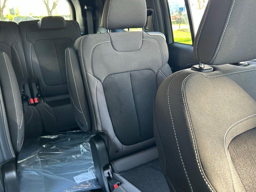 new 2025 Jeep Grand Cherokee L car, priced at $34,792