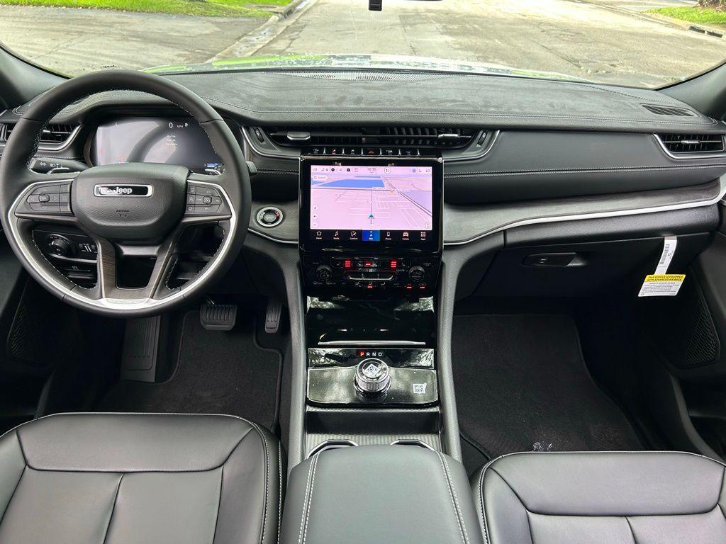 new 2025 Jeep Grand Cherokee L car, priced at $41,200