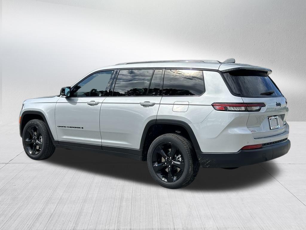 new 2025 Jeep Grand Cherokee L car, priced at $41,200
