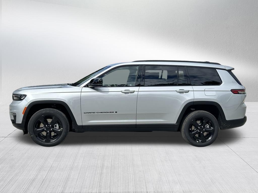 new 2025 Jeep Grand Cherokee L car, priced at $41,200