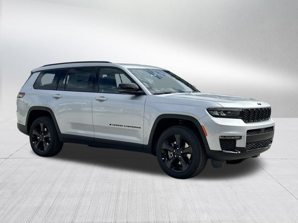 new 2025 Jeep Grand Cherokee L car, priced at $41,200