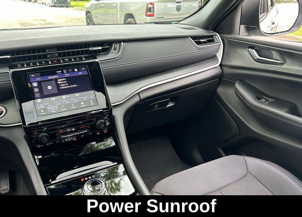 used 2024 Jeep Grand Cherokee car, priced at $31,668