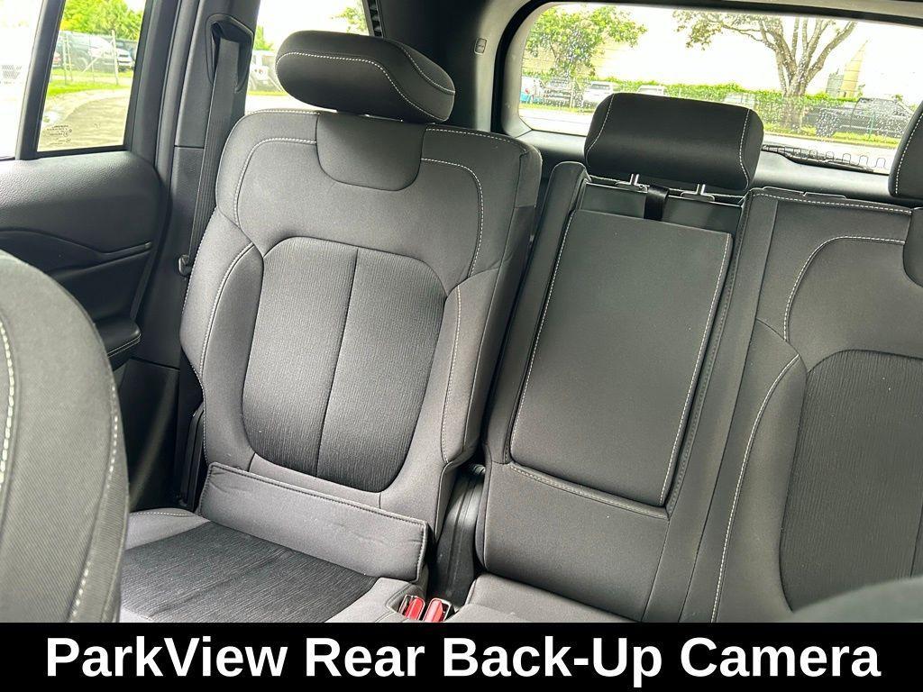 used 2024 Jeep Grand Cherokee car, priced at $31,668