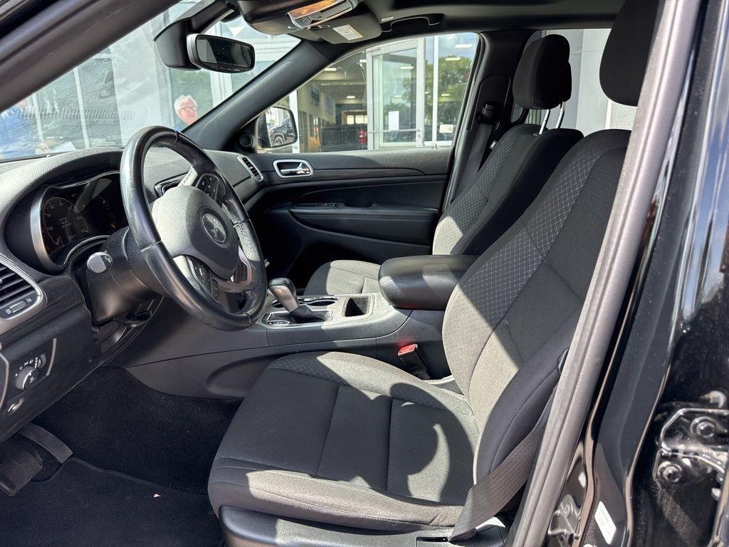 used 2022 Jeep Grand Cherokee WK car, priced at $25,998