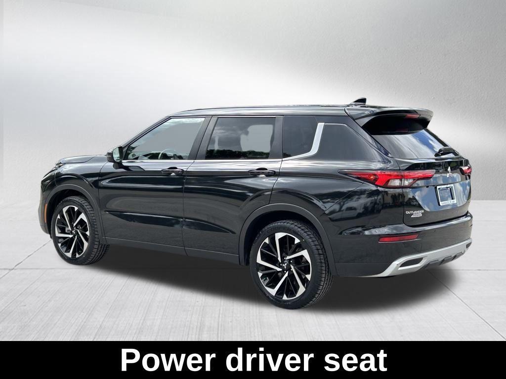 used 2022 Mitsubishi Outlander car, priced at $19,599