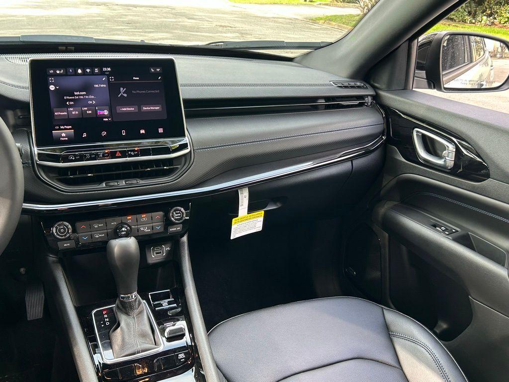 new 2025 Jeep Compass car, priced at $35,305