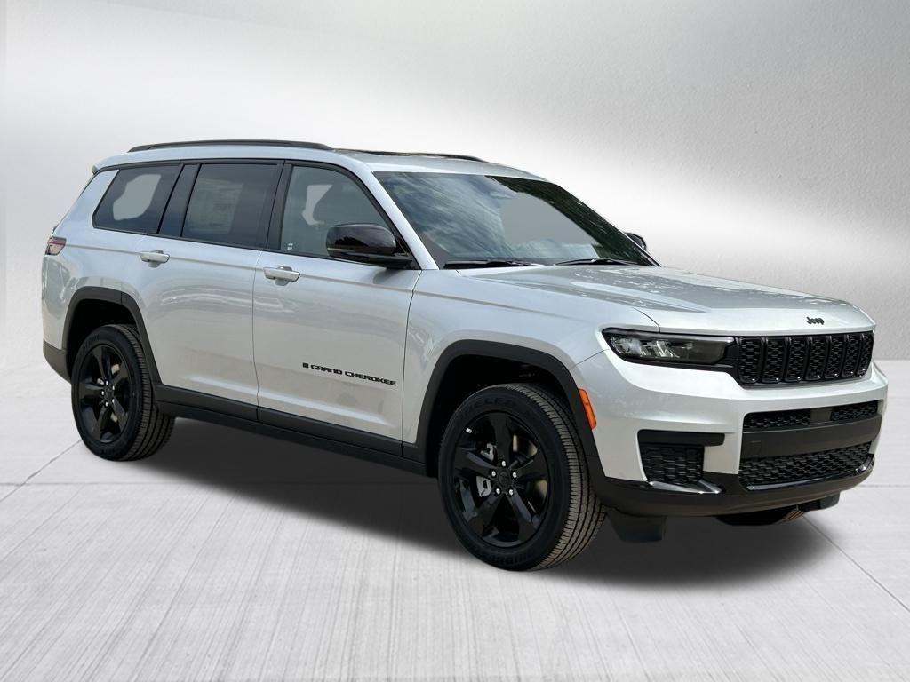 new 2024 Jeep Grand Cherokee L car, priced at $41,002