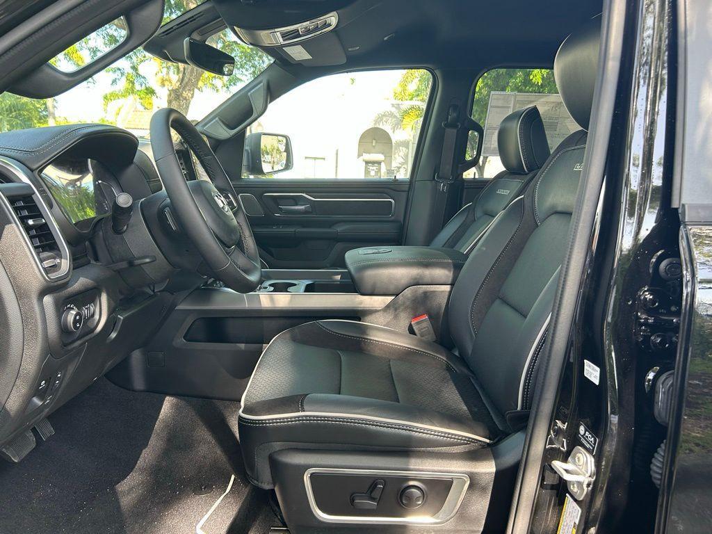 new 2025 Ram 1500 car, priced at $60,852