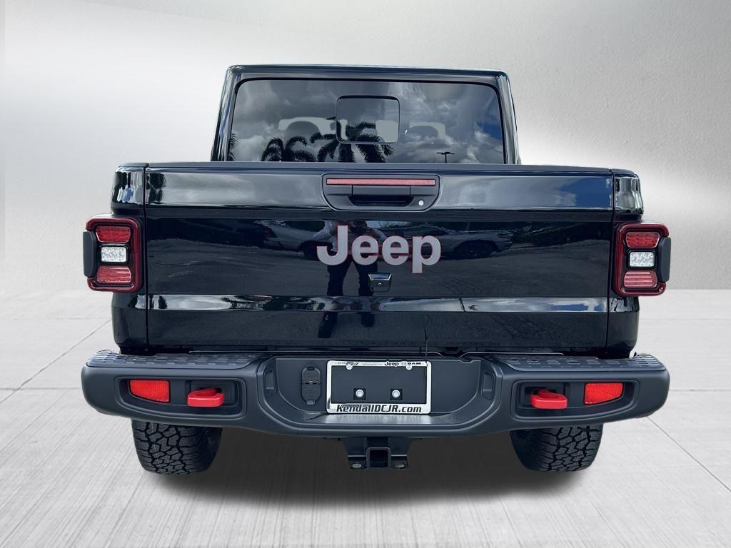 new 2025 Jeep Gladiator car, priced at $47,768