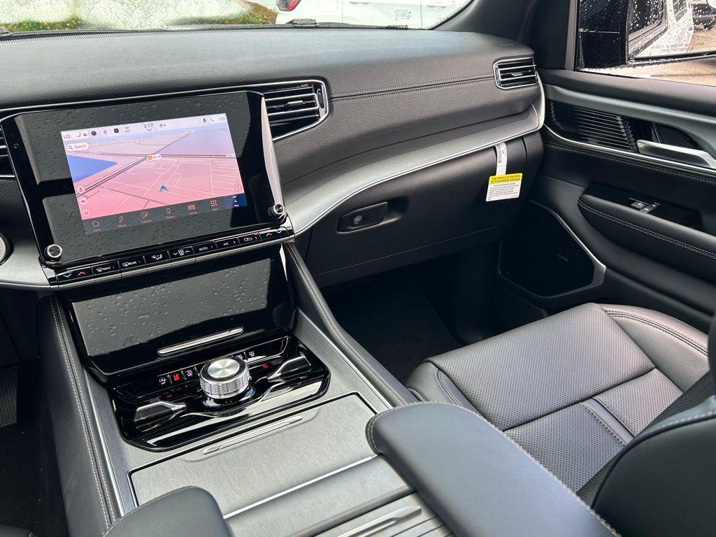 new 2025 Jeep Wagoneer car, priced at $77,468