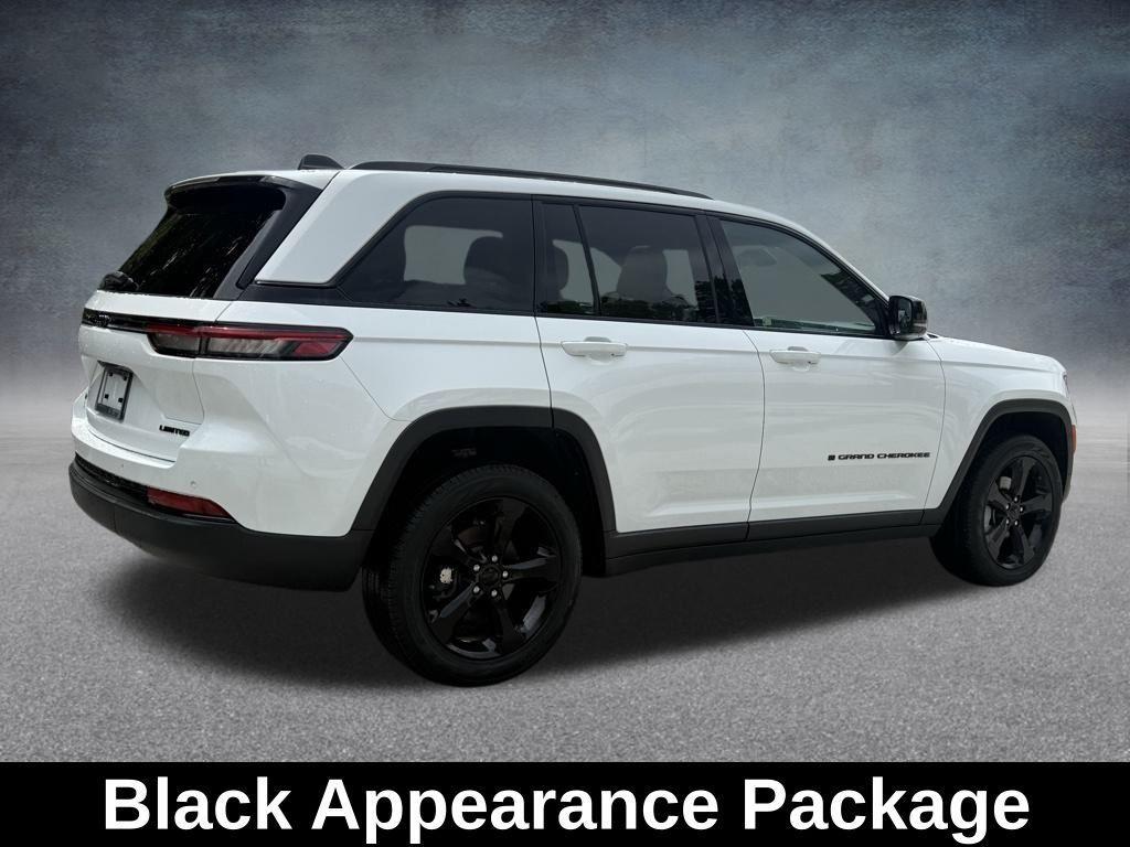 used 2024 Jeep Grand Cherokee car, priced at $38,965