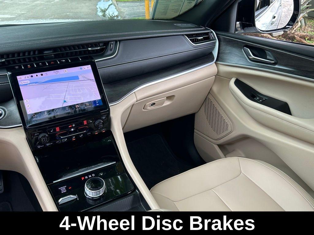 used 2024 Jeep Grand Cherokee car, priced at $38,965