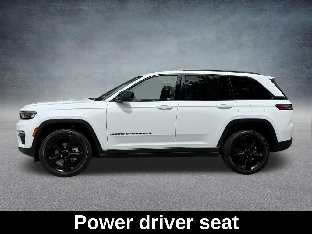 used 2024 Jeep Grand Cherokee car, priced at $38,965