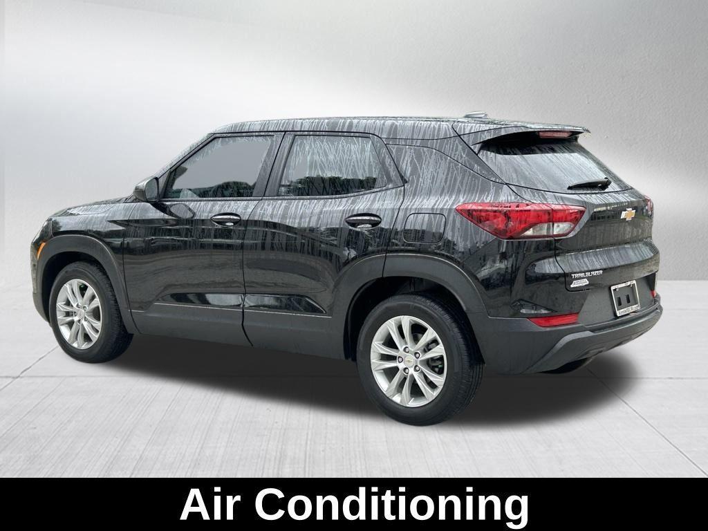 used 2023 Chevrolet TrailBlazer car, priced at $16,966